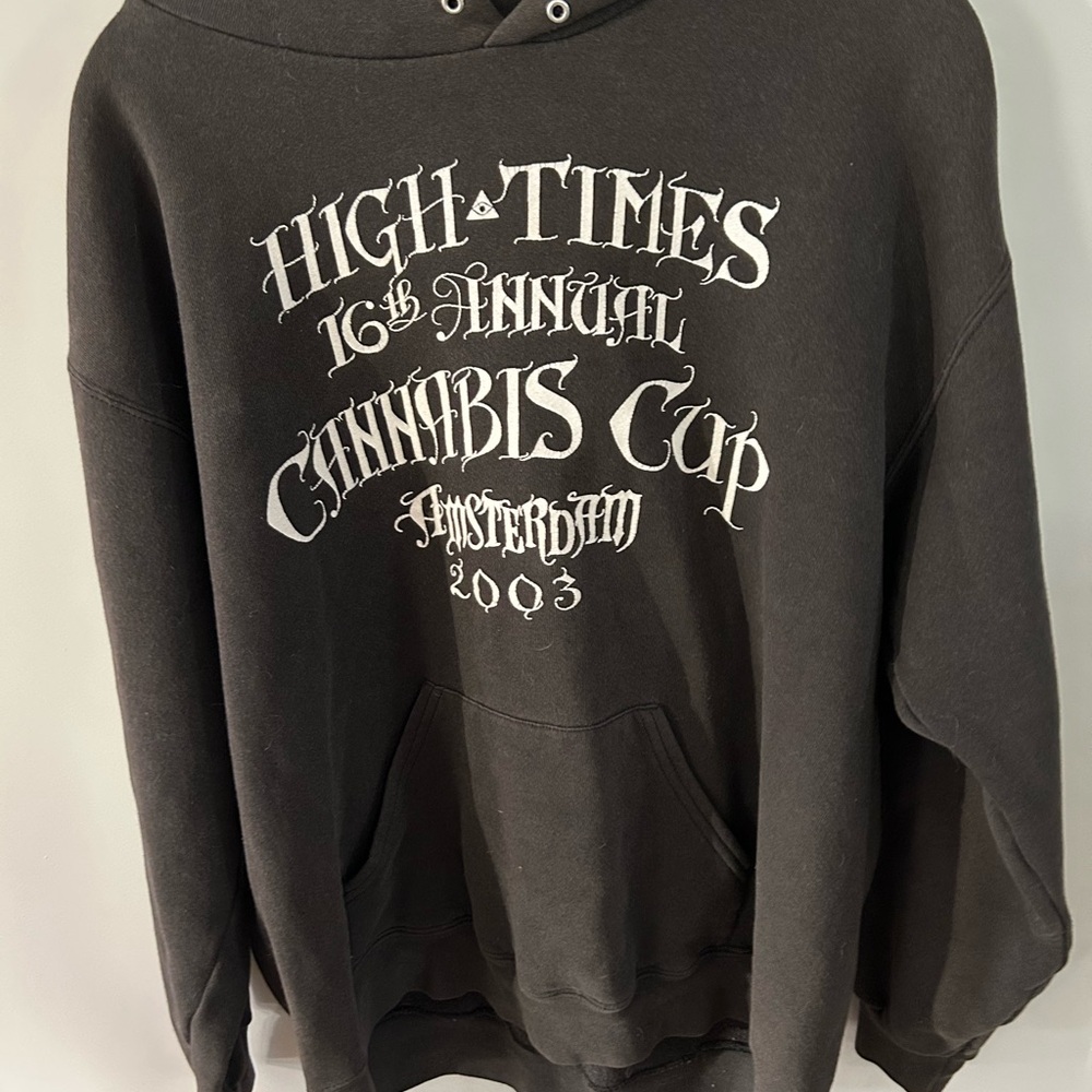 VINTAGE👀Faded Black HIGH TIMES 2003 Hoodie